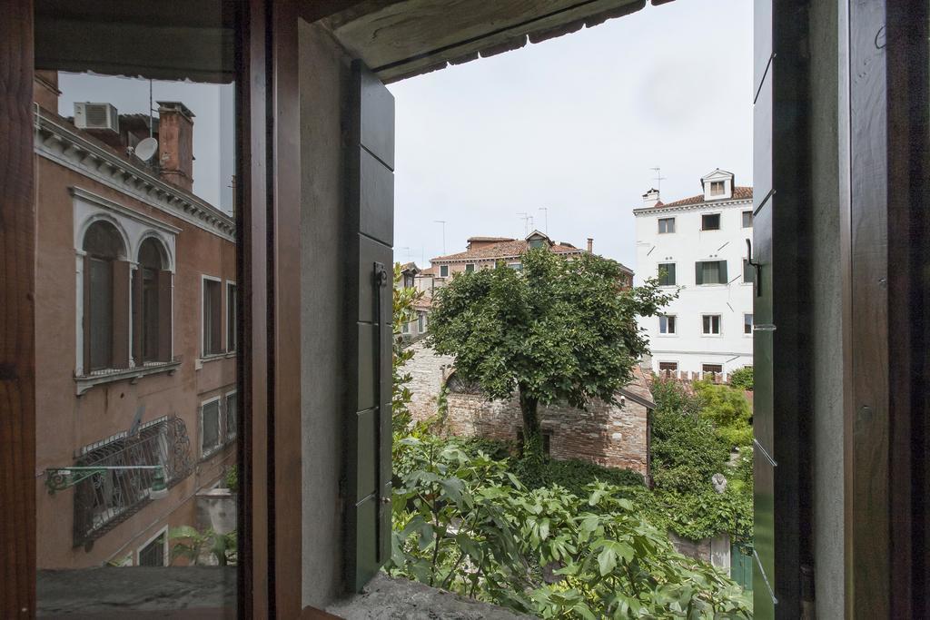 Residenza Tiziano Διαμέρισμα Βενετία Δωμάτιο φωτογραφία